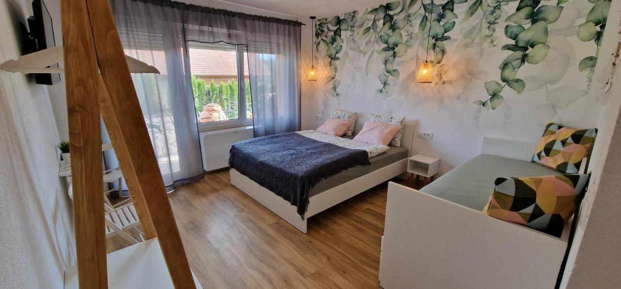 Hotel Samarin Črnomelj Extérieur photo