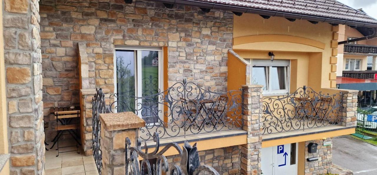 Hotel Samarin Črnomelj Extérieur photo